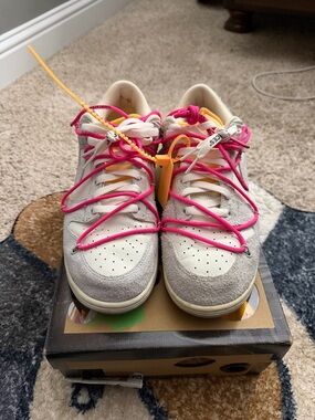 Off-White x Nike dunks lot 17/50